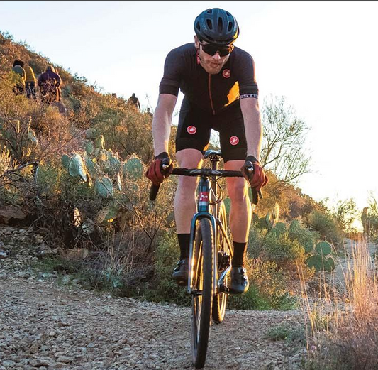 Vélo de gravel ou vélo de route : comment faire le bon choix?