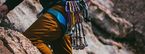 Coinceurs, vis et pitons