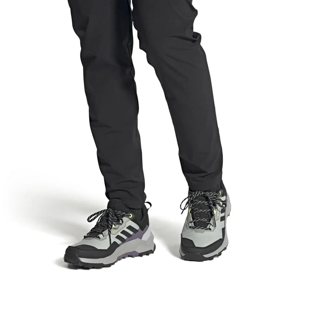 Souliers de randonnée Adidas Terrex AX4 GTX (femmes)