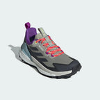 Souliers de randonnée Adidas Terrex Free Hiker 2.0 Low GTX (femmes)