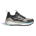 Souliers de randonnée Adidas Terrex Free Hiker 2.0 Low GTX (hommes)