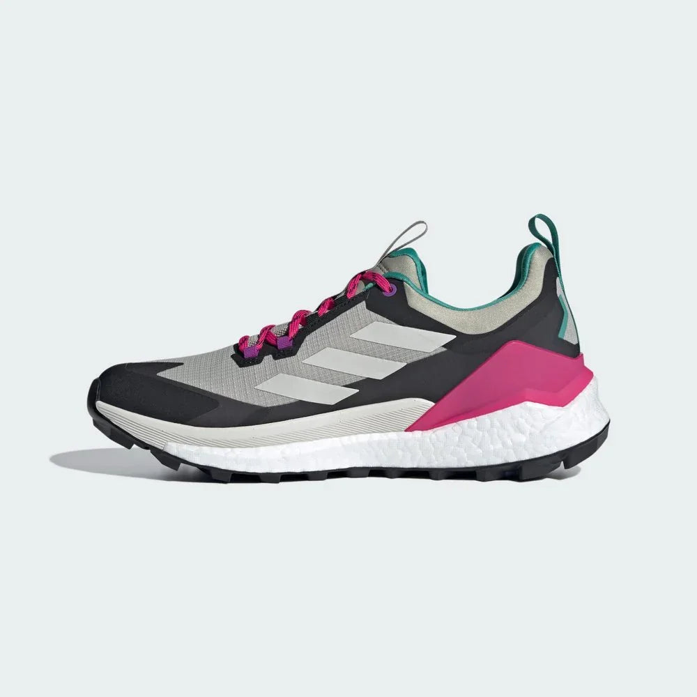 Souliers de randonnée Adidas Terrex Free Hiker 2.0 Low GTX (hommes)