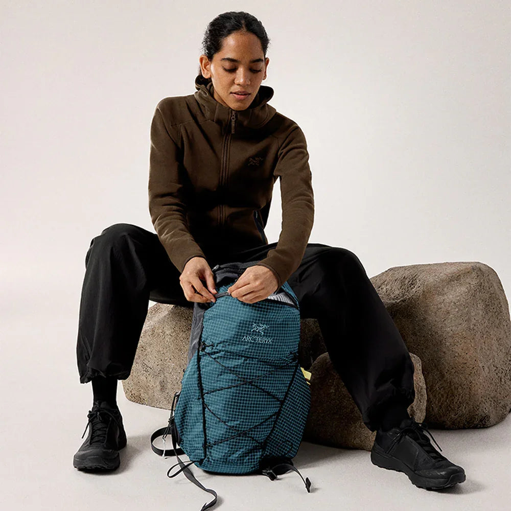 Manteau à capuchon en laine polaire Arc'teryx Kyanite (femmes)