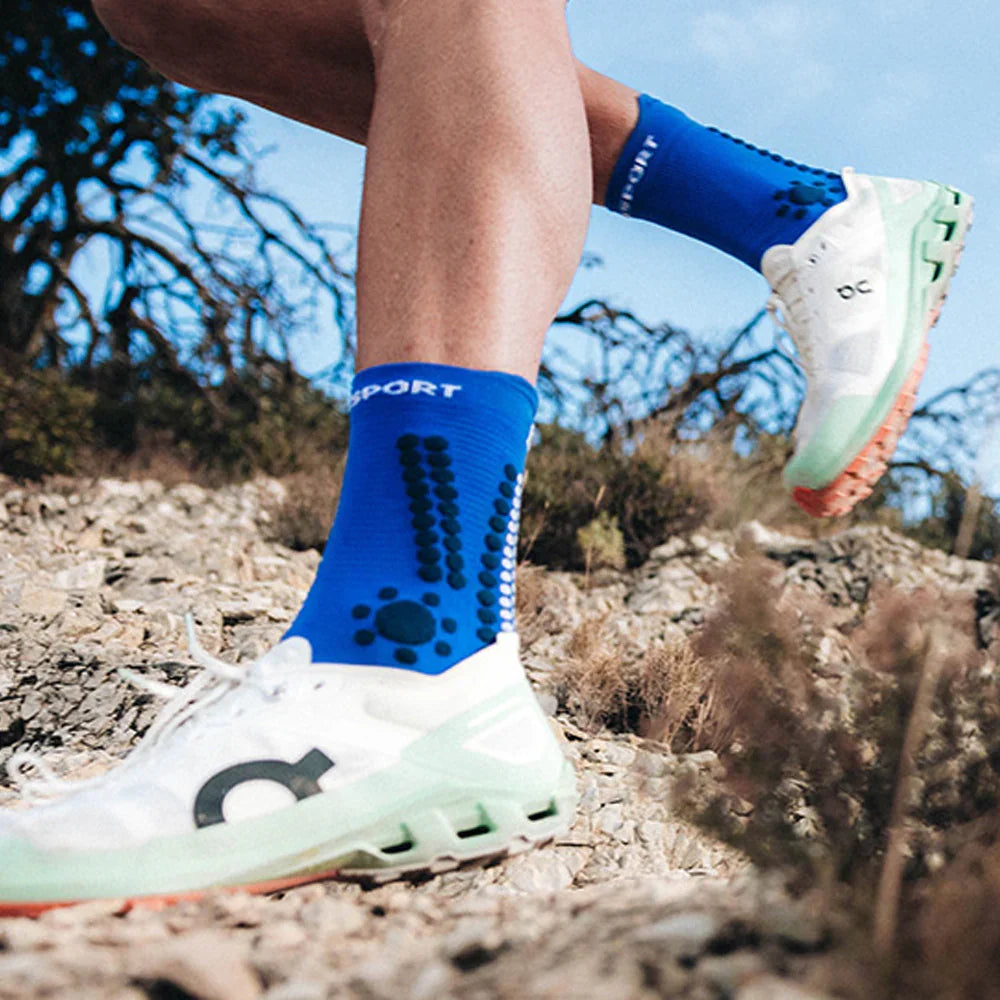 Bas Compressport Pro Racing Socks v4.0 Trail