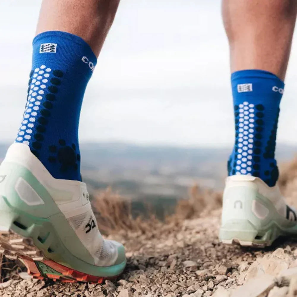 Bas Compressport Pro Racing Socks v4.0 Trail