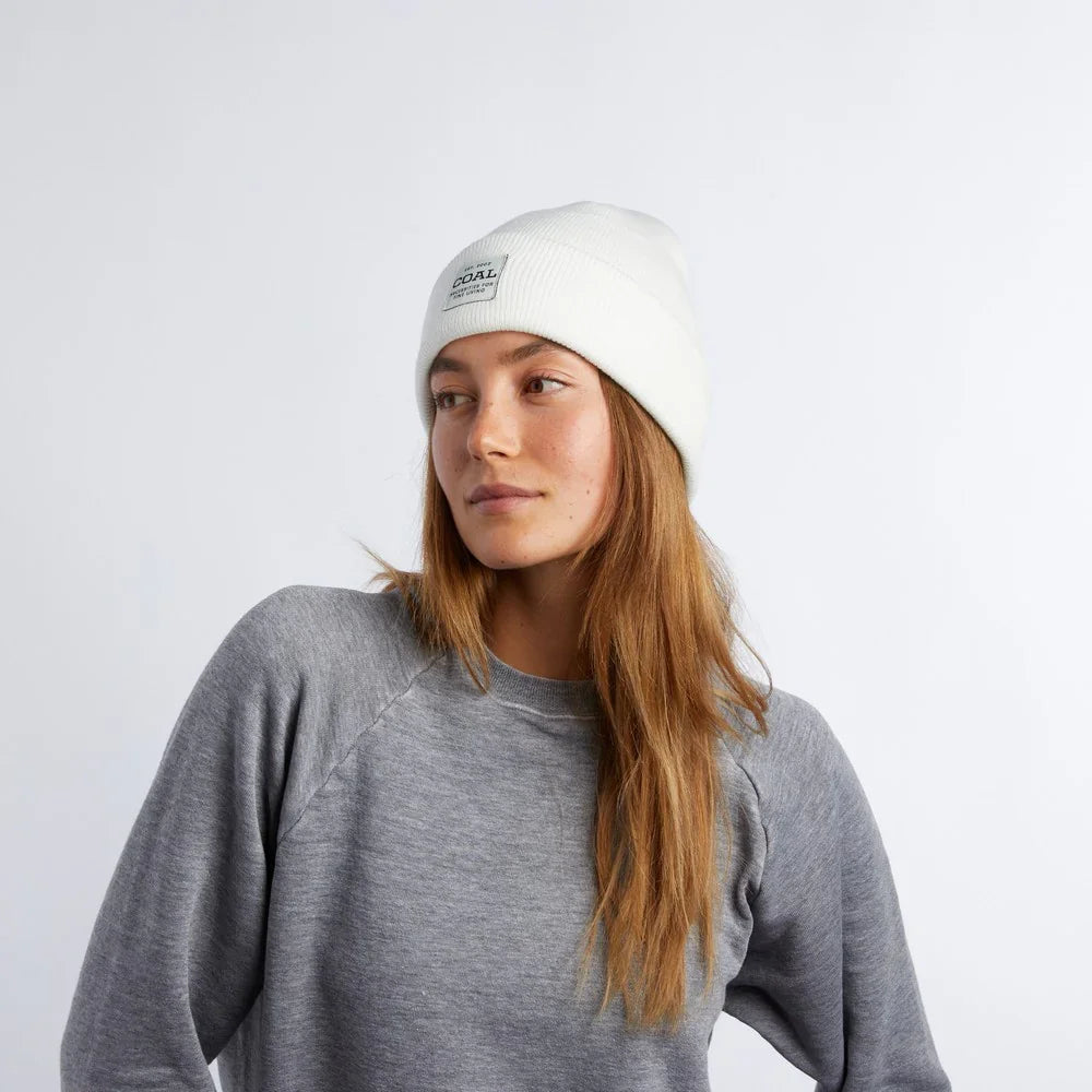 Tuque Coal The Uniform Mid