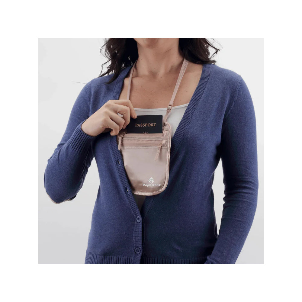 Portefeuille pour le cou Eagle Creek Silk Undercover