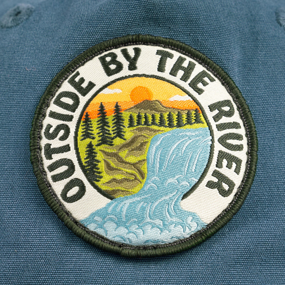 Casquette Hooké Outside by the River