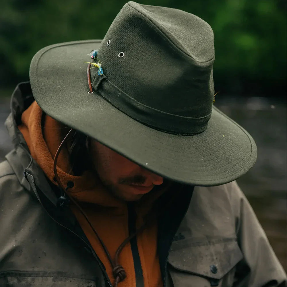 Chapeau Hooké Expedition