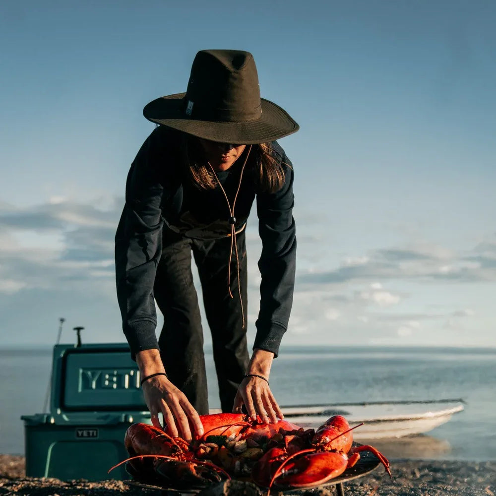 Chapeau Hooké Expedition