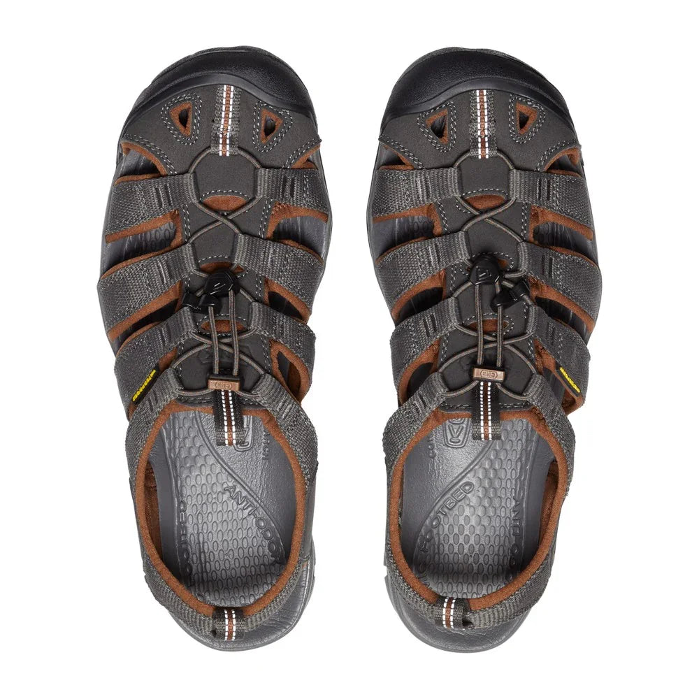 Keen M's Clearwater CNX Sandals