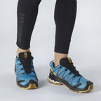 Souliers de course en sentier Salomon XA Pro 3D V8 (hommes)