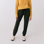 Lolë W's Olive Tech Jogger Pants