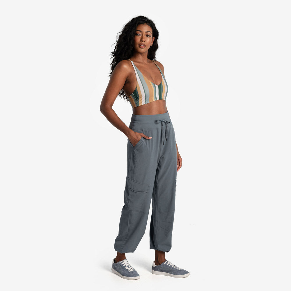 Pantalon Lolë Momentum Cargo (femmes)