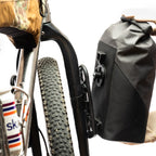 Old Man Mountain FLiP Cages Mount - Pair