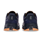 Souliers de course en sentier On CloudVista (femmes)
