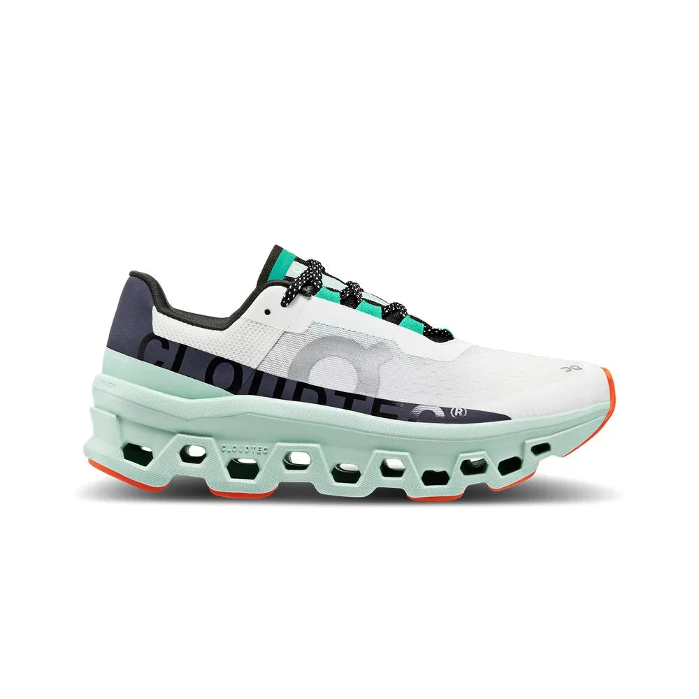Souliers de course On Cloudmonster (femmes)