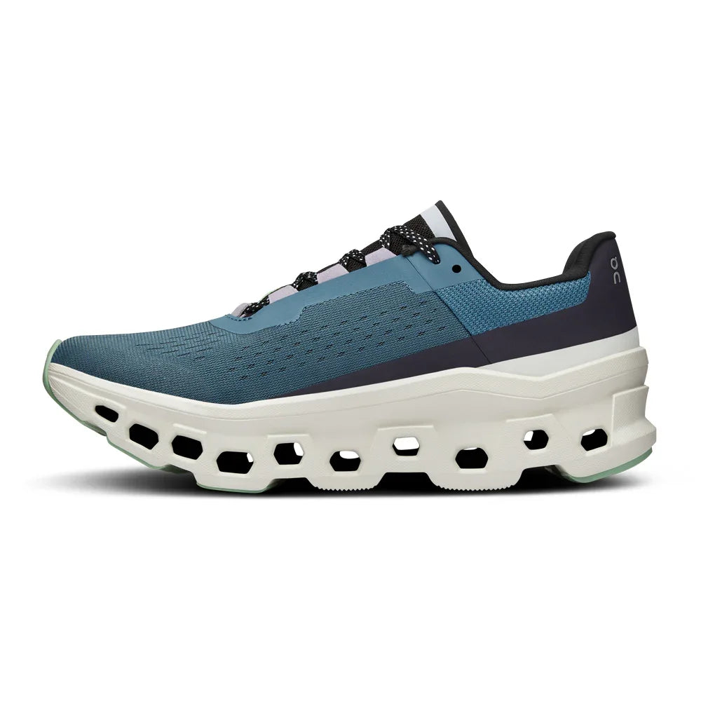 Souliers de course On Cloudmonster (femmes)