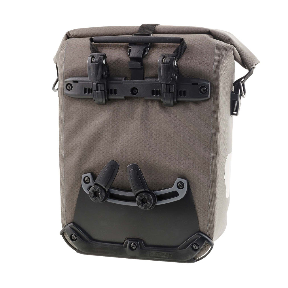 Ortlieb Gravel QL2.1 Panniers – 25 L (Dark sable)