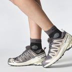 Souliers de course en sentier Salomon XA Pro 3D V9 Gore-Tex (femmes)