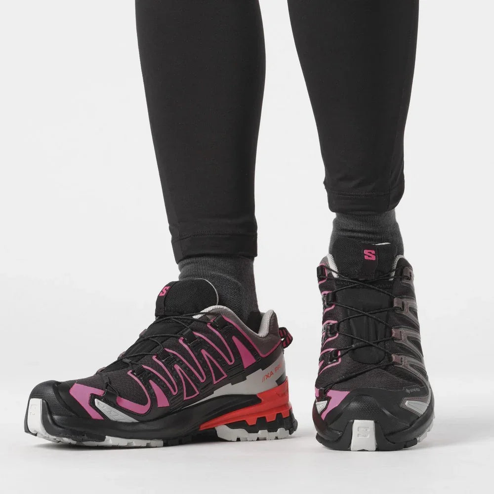 Souliers de course en sentier Salomon XA Pro 3D V9 Gore-Tex (femmes)
