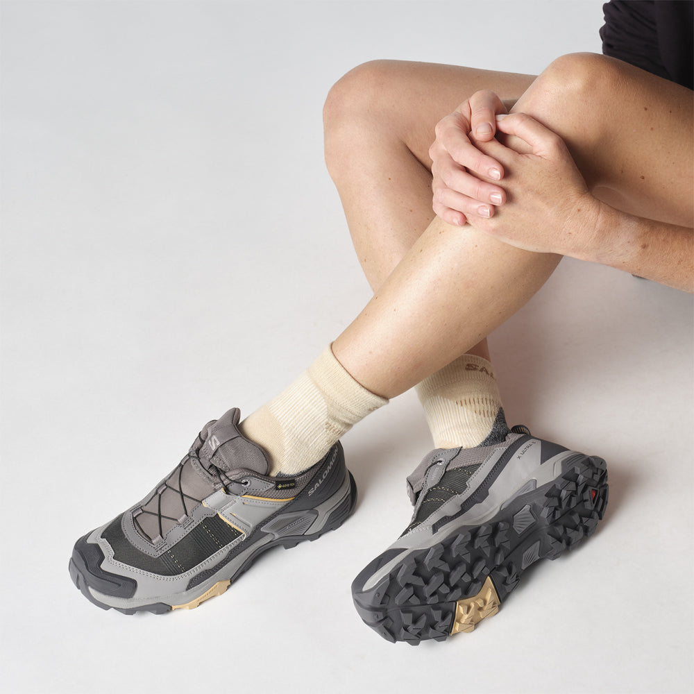 Souliers de randonnée Salomon X ULTRA 5 GTX LOW (femmes)