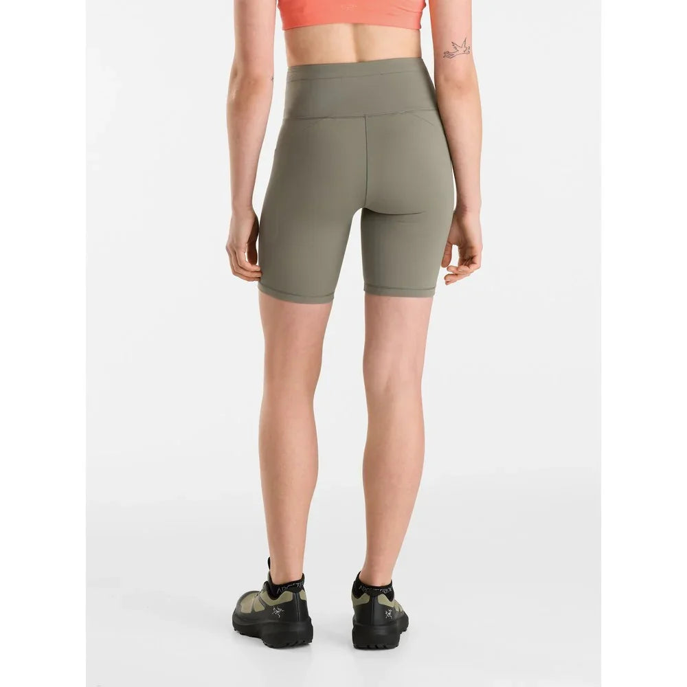 Arc'teryx W's Essent High-Rise 8'' Shorts