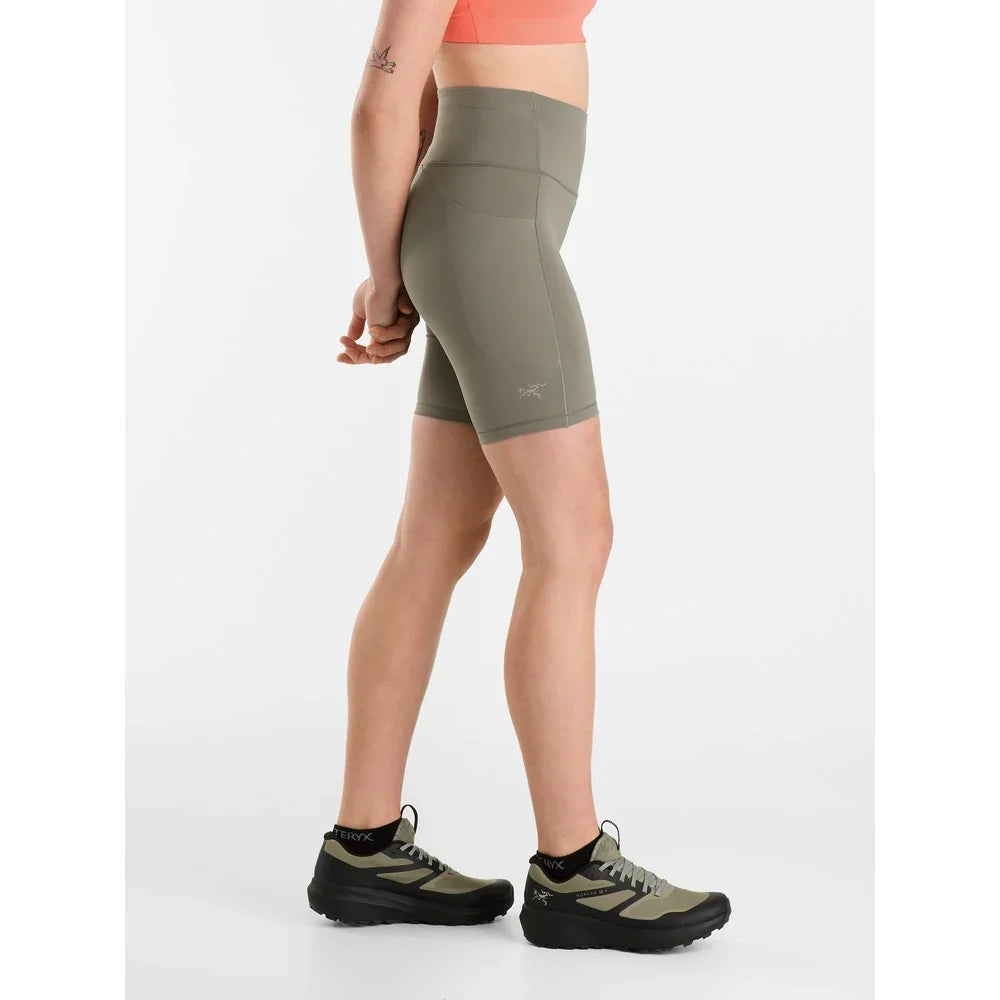 Arc'teryx W's Essent High-Rise 8'' Shorts