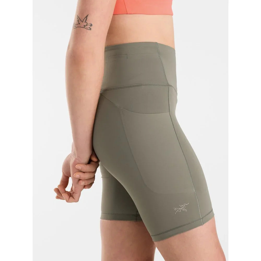 Arc'teryx W's Essent High-Rise 8'' Shorts