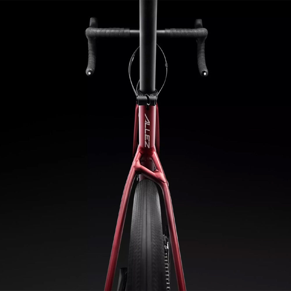 Specialized Allez E5 Shimano CUES Road Bike