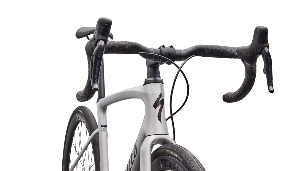 Vélo de route Specialized Roubaix SL8