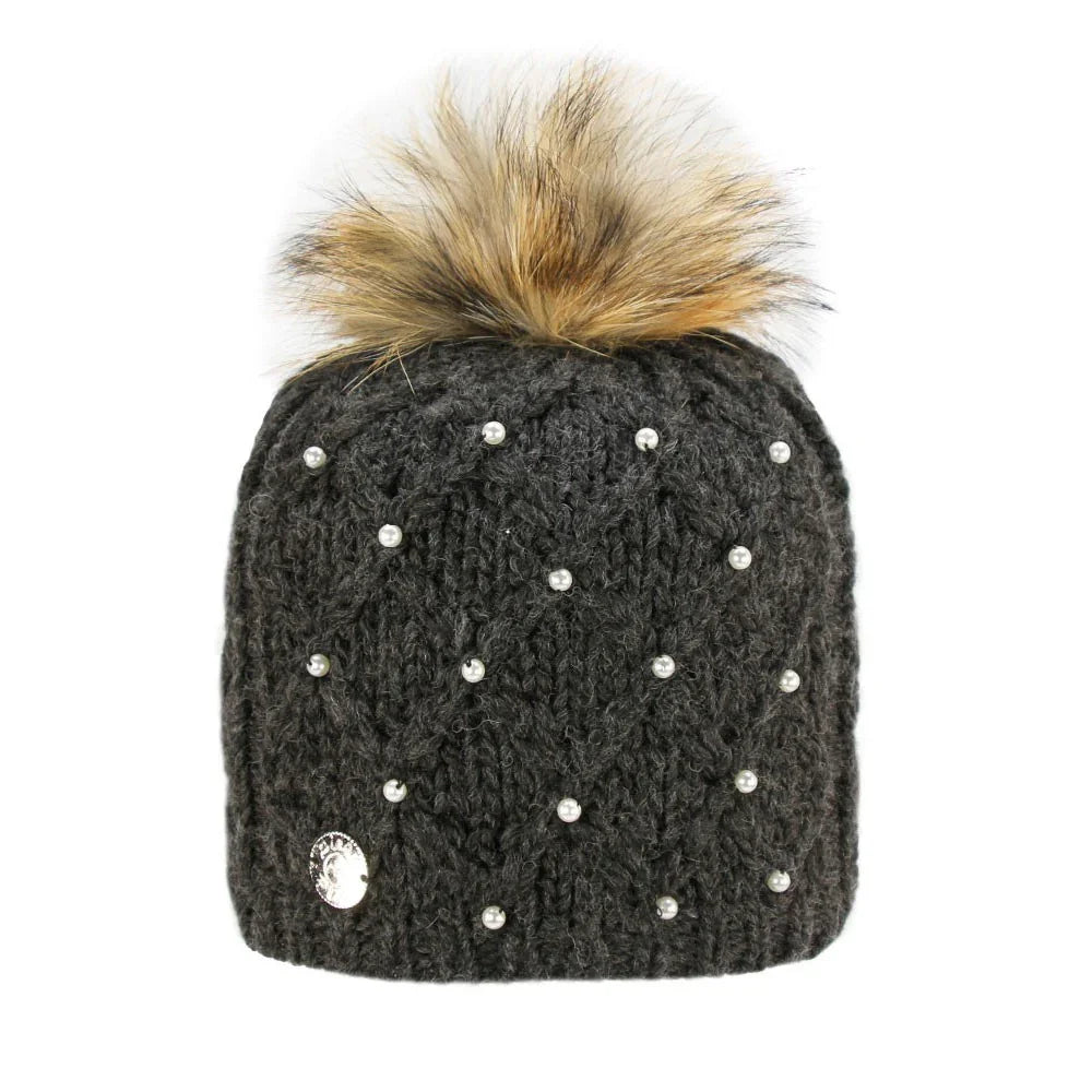 Pleau W's Pearl and Racoon Pompom Beanie