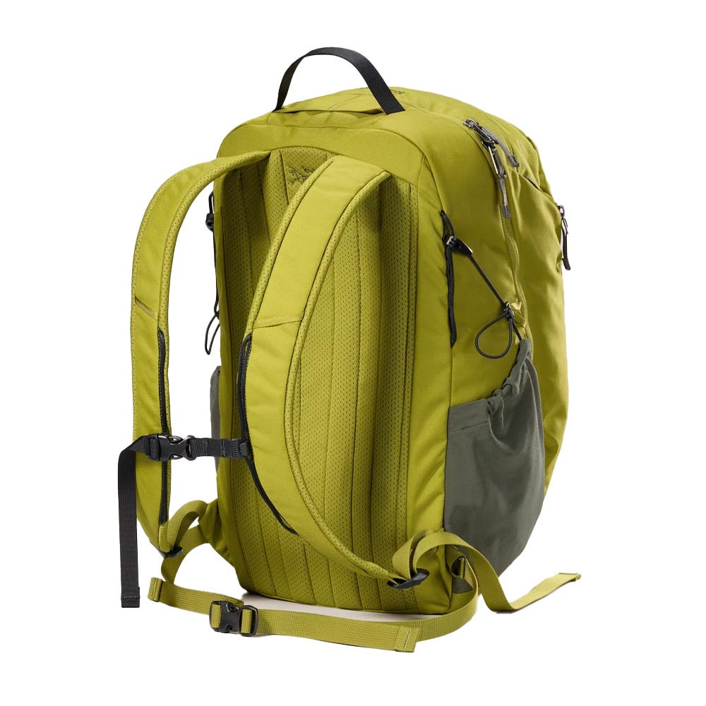 ARC’TERYX Mantis 26 Backpack Arc'teryx Mantis 26 Backpack | Outdoor stores, sports
