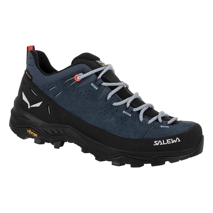 Chaussures de randonnee Magasins de plein air sport velo ski escalade