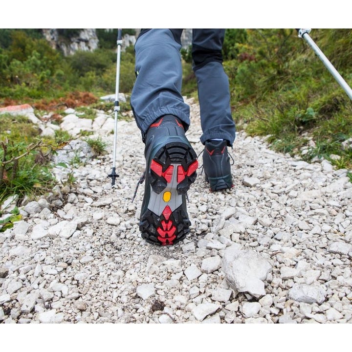 Lowa salomon discount